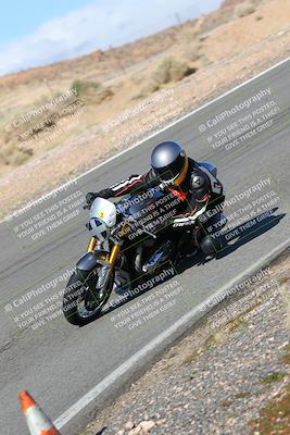 media/Feb-05-2023-Classic Track Day (Sun) [[c35aca4a42]]/Group 2/session 3 turn 13/